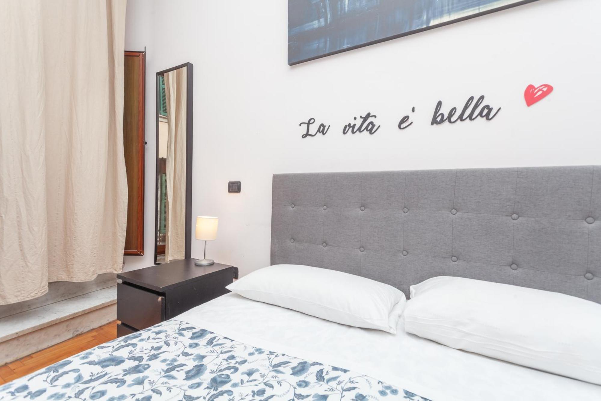 Pellegrino Piazza Navona Apartment Рим Экстерьер фото